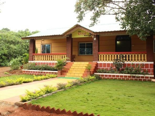 Royal Nest Villa Mahābaleshwar Extérieur photo